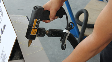 必赢亚洲热熔胶,纸箱封适用热熔胶